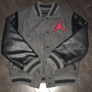 Jordan puff bomber jacket